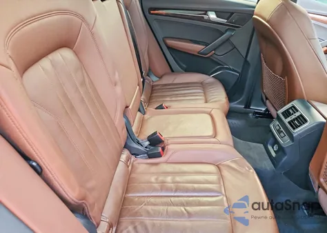 2018 Audi Q5 Premium z USA, uszkodzony, nr VIN WA1ANAFY9J2097501